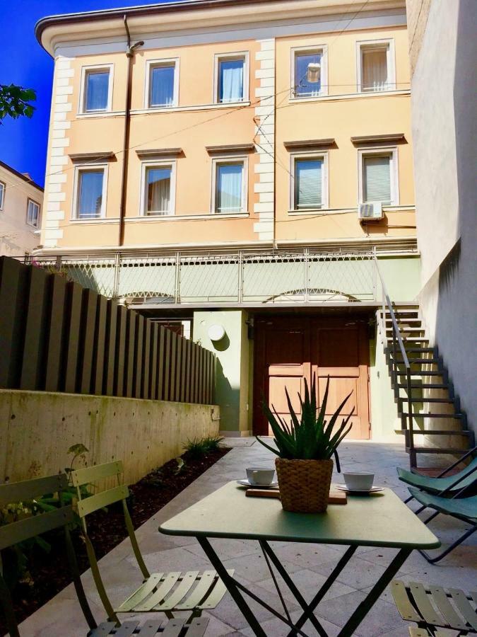 Appartement Madonna Del Mare à Trieste Extérieur photo